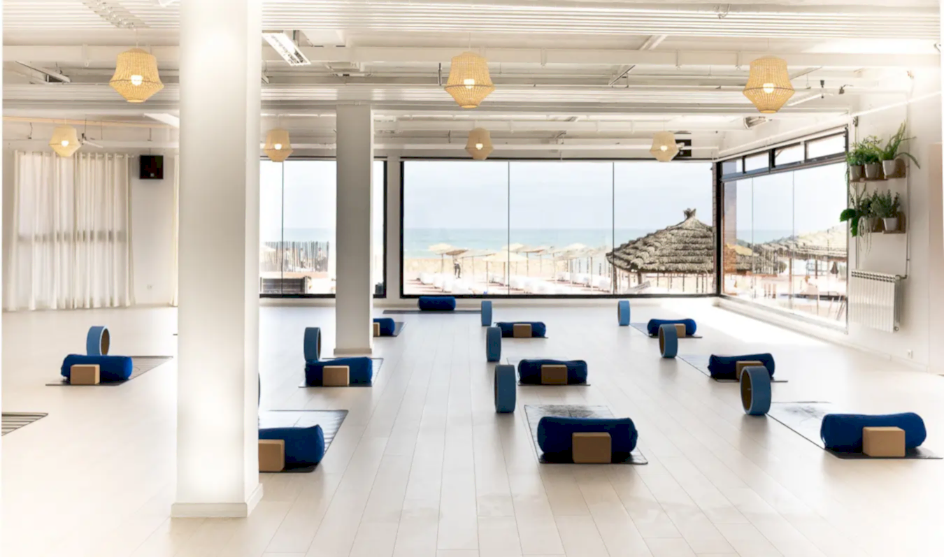 Om Yoga Tahiti Beach